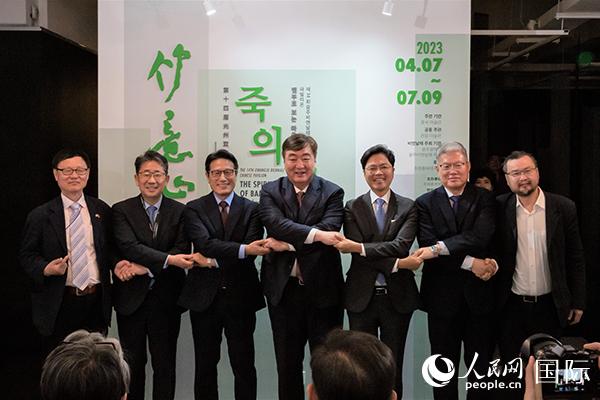 第十四屆光州雙年展中國館開幕式7日在韓國光州隱巖美術(shù)館舉行。人民網(wǎng)記者 馬菲攝