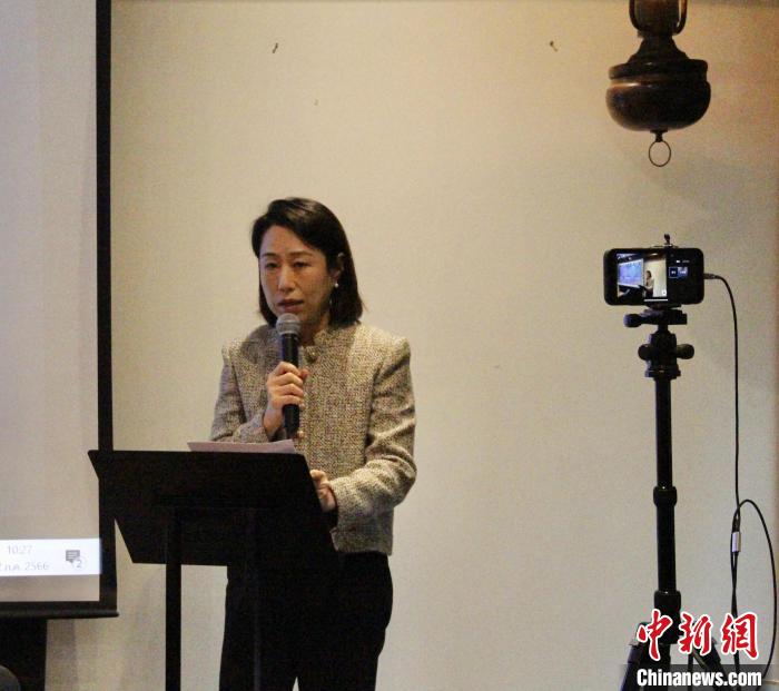 中國駐泰國大使館經(jīng)濟商務處參贊張瀟瀟致辭。<a target='_blank' href='/' _fcksavedurl='/'><p  align=