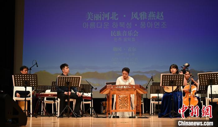 圖為音樂會現場?！∈谞栔袊幕行墓﹫D