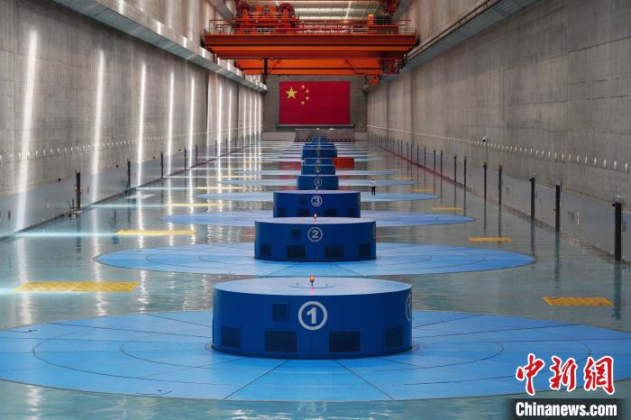三峽左岸電廠?！￡愋?攝