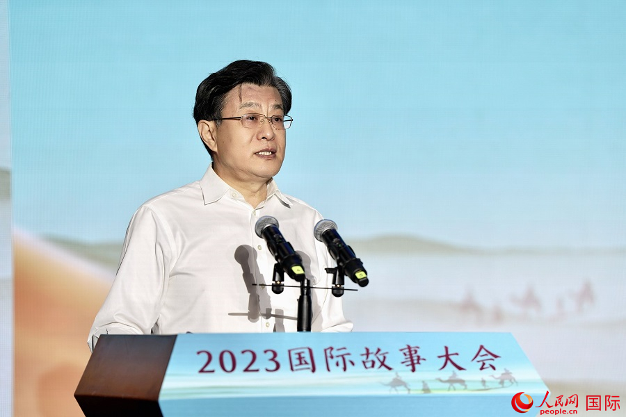 中國人民對外友好協(xié)會副會長李?？罗o。人民網(wǎng) 盧鵬宇攝