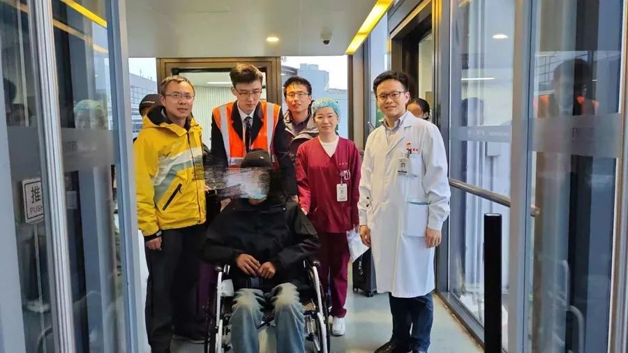 17歲少年咳嗽發(fā)熱15天，找不到感染原因！一查心臟更嚇人！上海醫(yī)生出手→