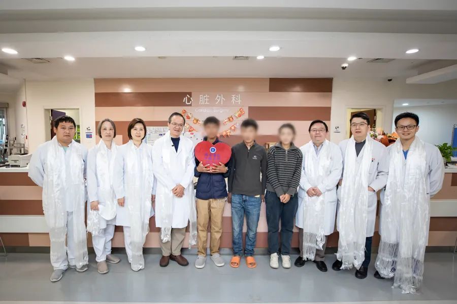 17歲少年咳嗽發(fā)熱15天，找不到感染原因！一查心臟更嚇人！上海醫(yī)生出手→