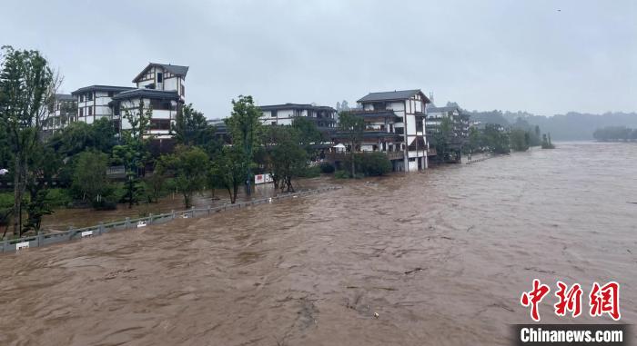 四川暴雨、山洪、地質(zhì)災(zāi)害氣象風(fēng)險(xiǎn)預(yù)警齊發(fā)