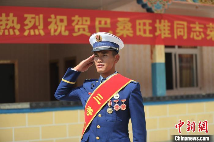 護西藏“江南”森林生態(tài)安全、提升專業(yè)技能兩位消防員獲個人三等功