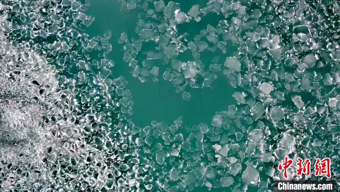 青海：6723名河湖長、15980名管護員守護“中華水塔”