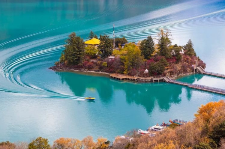 懂西藏的人，一定不會(huì)錯(cuò)過(guò)林芝的秋天